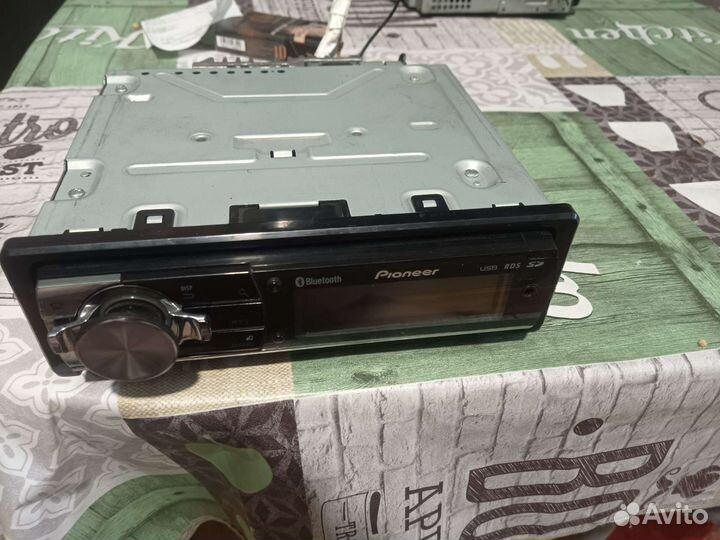 Автомагнитола pioneer 580 бт.8400 бт