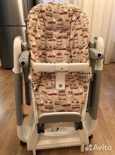 Стульчик для кормления Peg Perego Tatamia