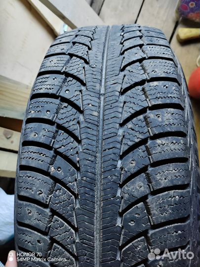 Matador MP 30 Sibir Ice 2 215/65 R16 102T