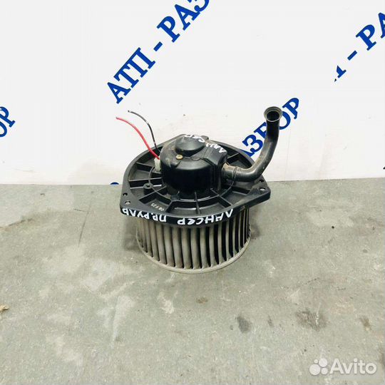 Моторчик печки Mitsubishi