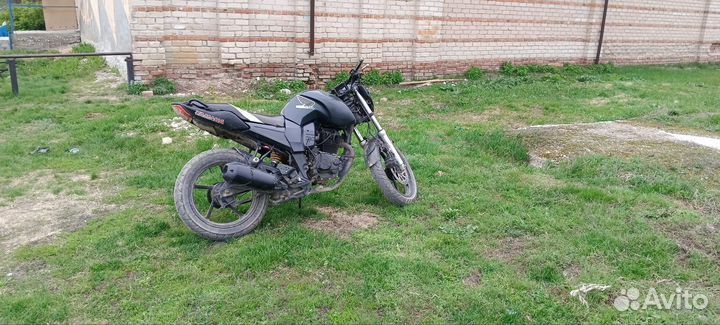 Мотоцикл Racer Nitro 200 +шлем