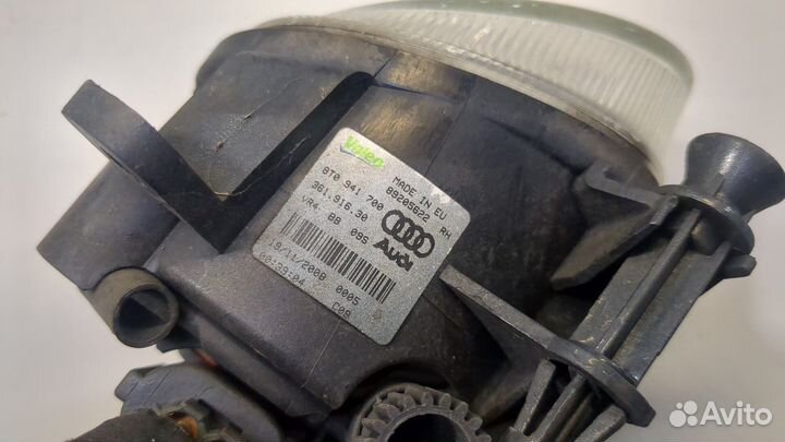 Фара противотуманная Audi A5 (8T), 2009