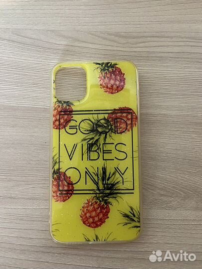 Чехол на iPhone 11