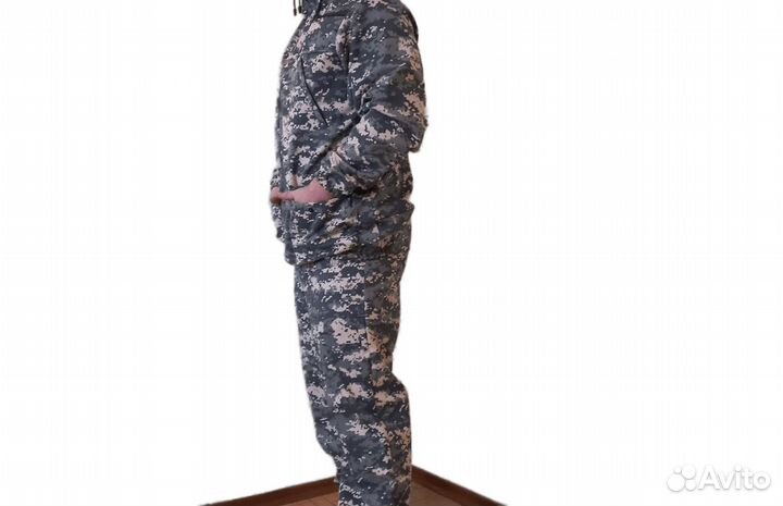 Камуфлированный костюм