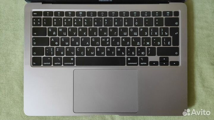 MacBook Air 13