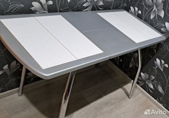 Стол кухонный раскладной с керамической плиткой