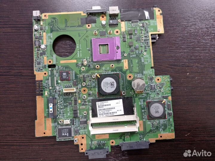 Ноутбук на запчасти Fujitsu esprimo V5535