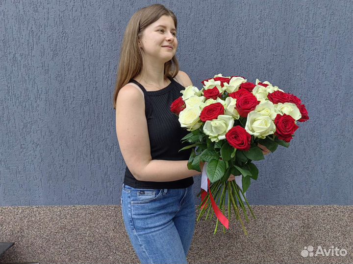 Букет роз Воронеж. Доставка