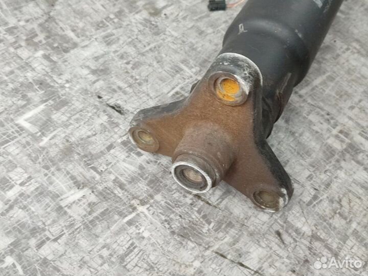 Карданный вал Bmw 7 F01 N63B44 2009