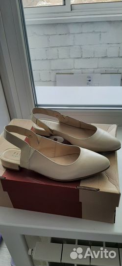 Продам летние туфли