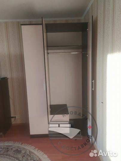 Шкаф распашной