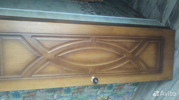 Дверь межкомнатная 600 с коробкой бу