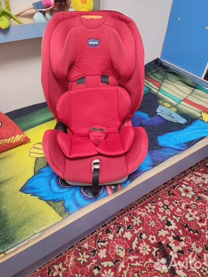 Детское автокресло 9 до 36 кг chicco