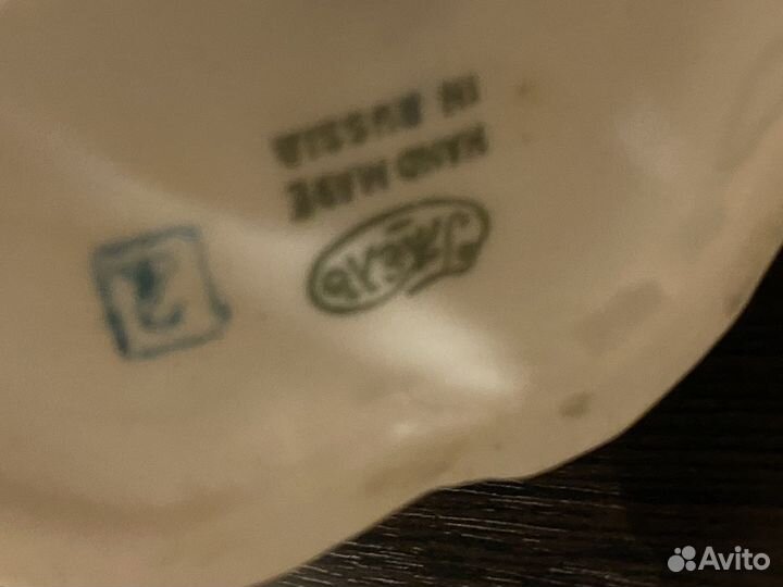 Гжель свинка. Хрустальный фужер, рог