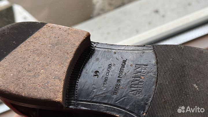 Туфли женские лаковые Armani 39 размер