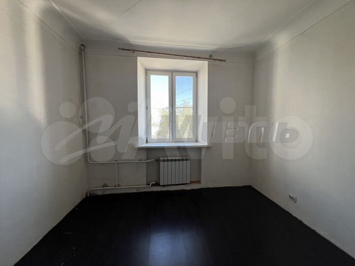 4-к. квартира, 74 м², 5/5 эт.