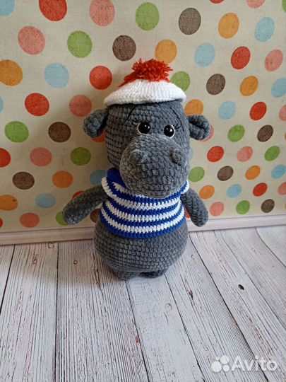 Плюшевый бегемот