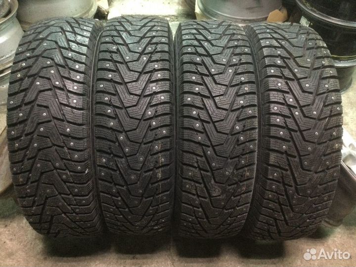 Hankook Winter i'Pike X W429A 205/70 R15