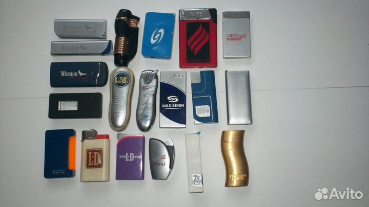 Коллекция зажигалок (50 шт)