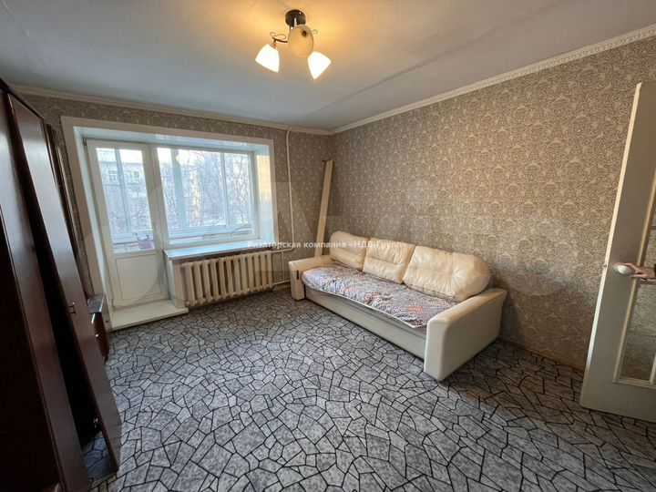 3-к. квартира, 70 м², 3/9 эт.