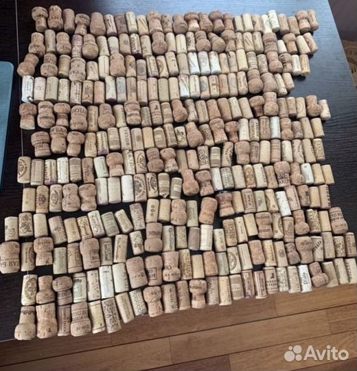 Пробки от шампанского 300шт