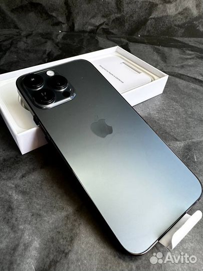 Телефон iPhone 14 pro max