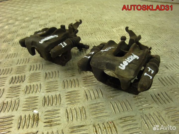 Суппорт тормозной задний Ford Focus 1 1478419