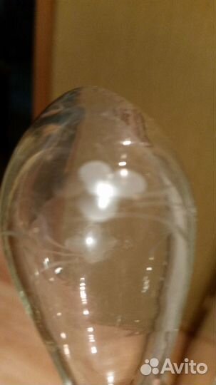 Графин и рюмка