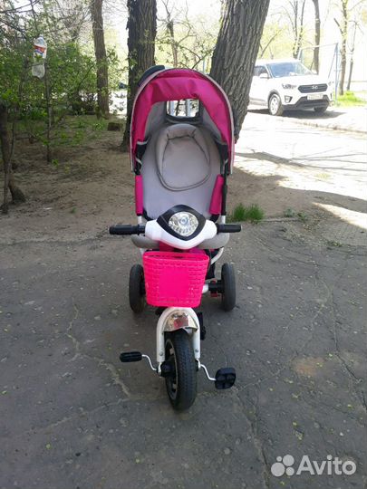 Детский велосипед с ручкой