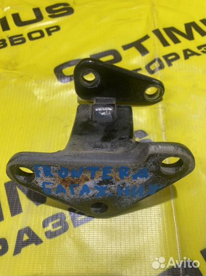 Петли крышки багажника Opel Frontera B