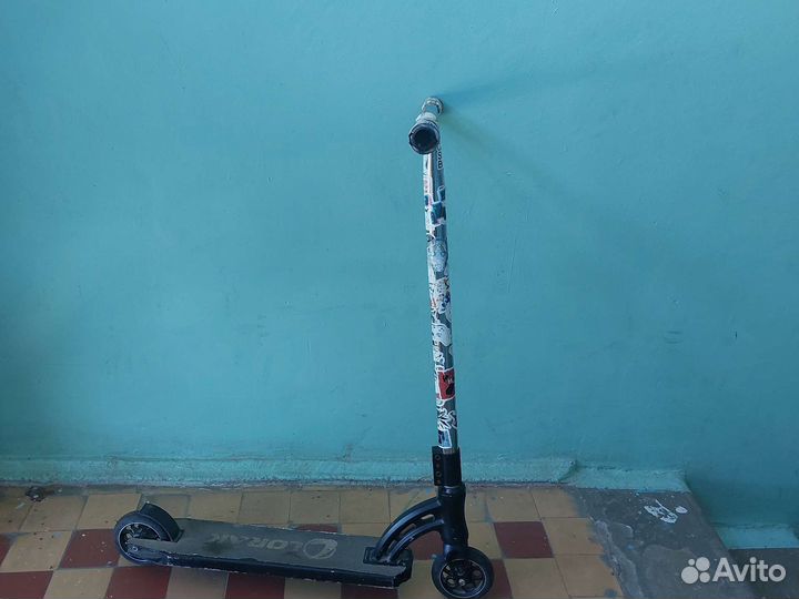 Трюковой самокат