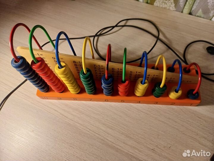 Игрушка для детей пирамидка 