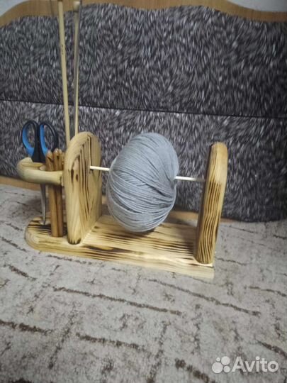 Держатель для пряжи