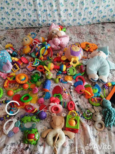 Погремушки, грызунки пакетом