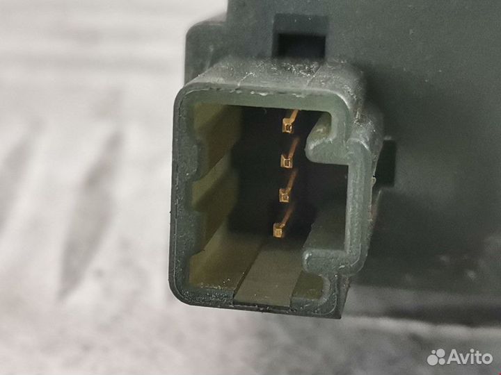 Кнопка корректора фар Nissan Almera Tino V10 рест