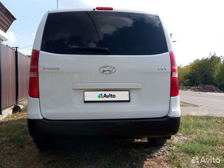 Hyundai H-1 2.5 МТ, 2011, 168 334 км