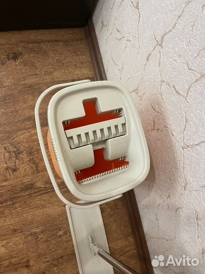 Швабра с ведром для отжима