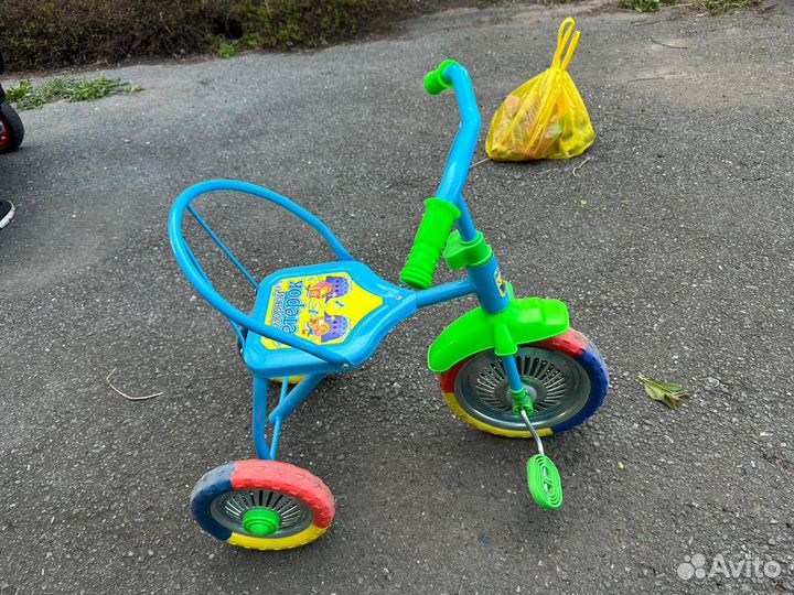 Детский трехколесный велосипед + самокат