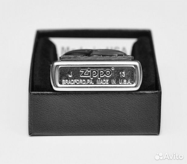 Зажигалка Zippo 207 Love Heart Emblem Оригинал