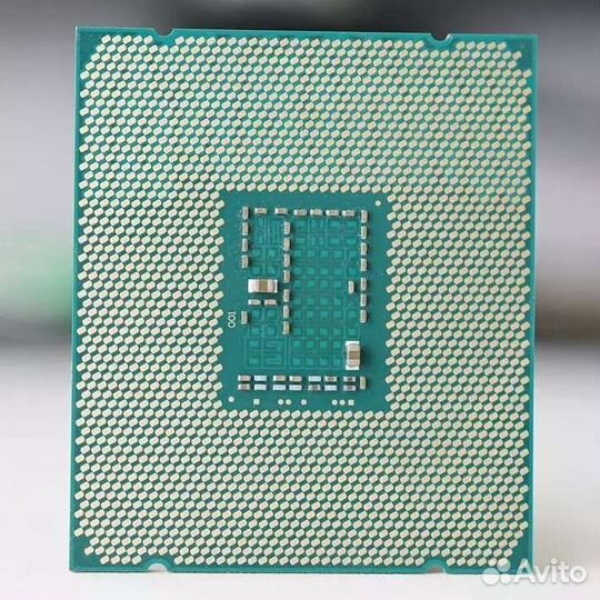 Процессор Xeon E5-2678-v3. LGA 2011 v3