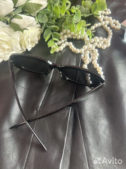 Солнцезащитные очки