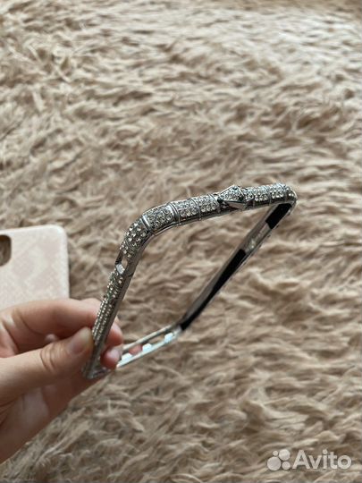 Чехлы на iPhone 11