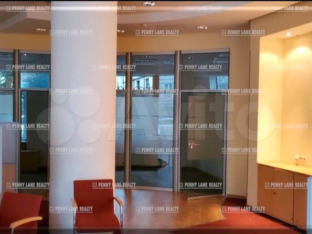 Продам торговое помещение, 476 м²