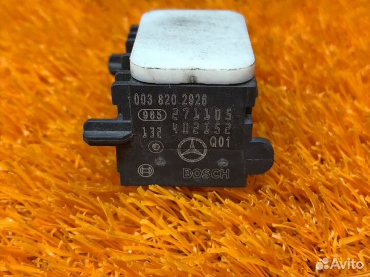 Датчик airbag (удара) Mercedes-Benz M-Class W164