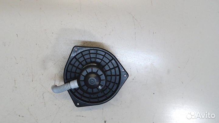 Двигатель отопителя Mitsubishi Outlander XL, 2008