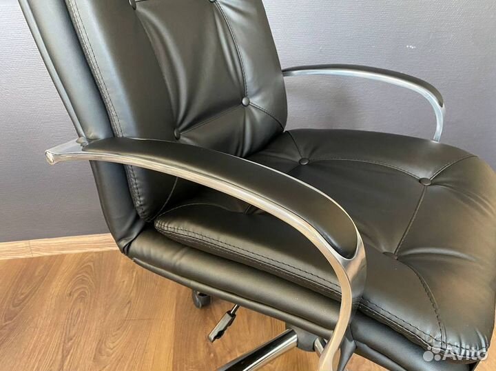 Компьютерное кресло от производителя