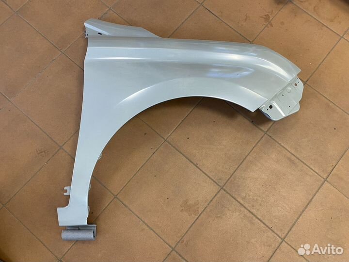 Крыло переднее правое Х Рей X-RAY