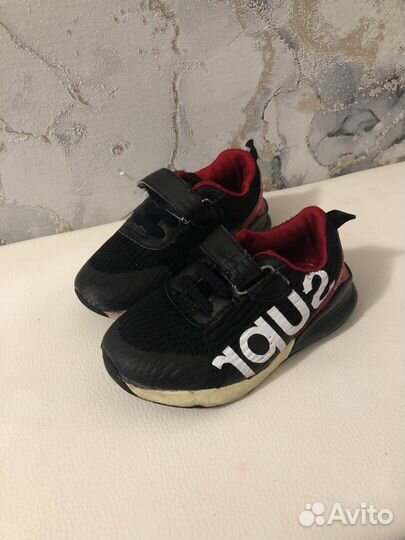 Кроссовки детские