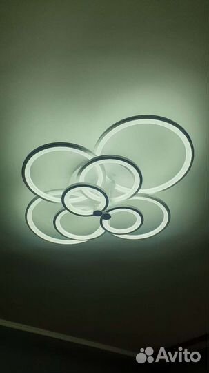 Люстра потолочная светодиодная с пультом