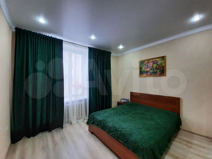 2-к. квартира, 56 м², 2/4 эт.